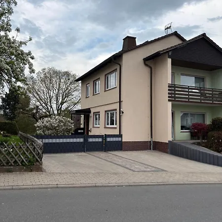 An Der Warte Apartment *